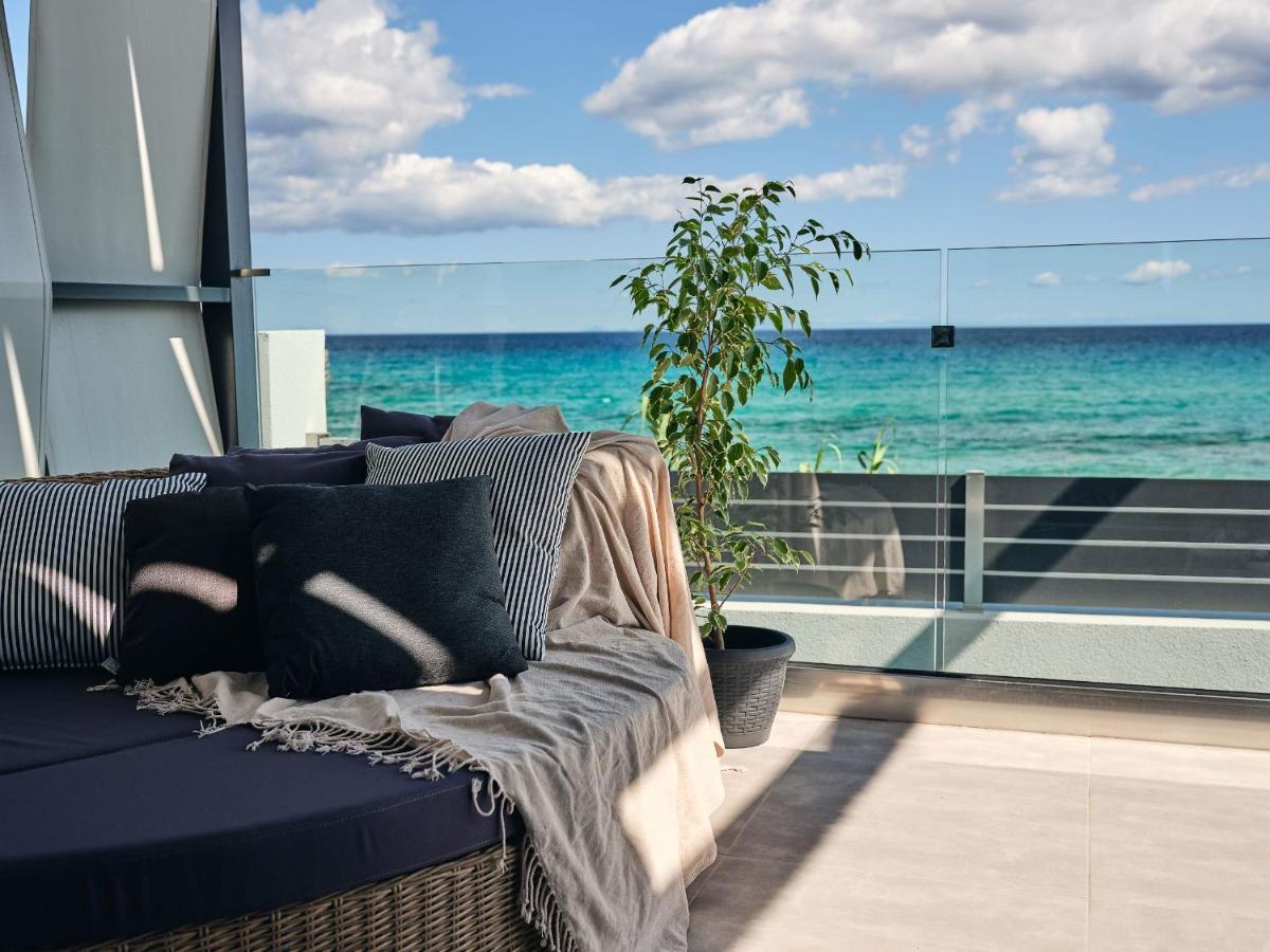 Blue View Villa - Coastal Elegance With Swim Spa, By Zantewize Alykanas  Exteriör bild