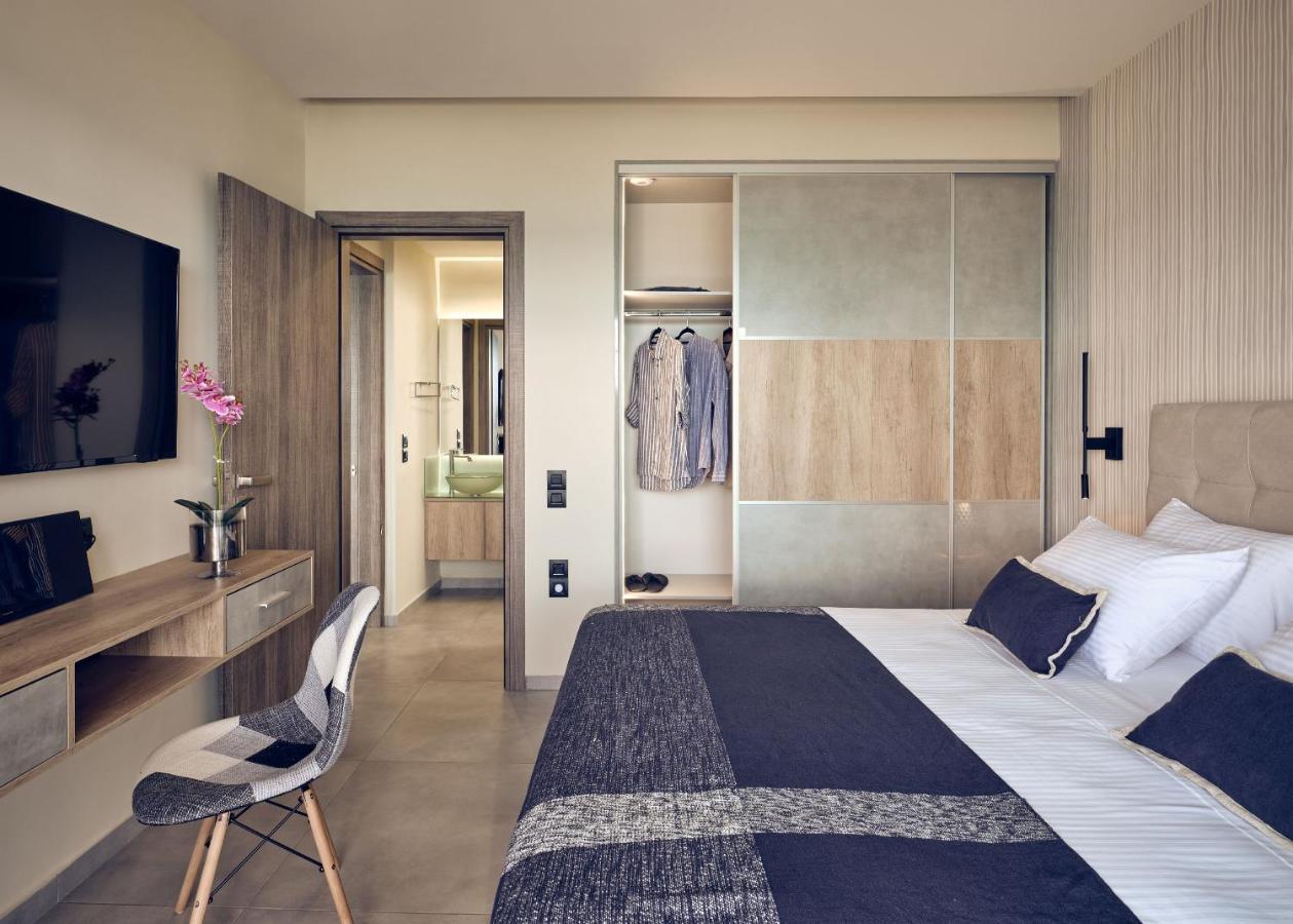 Blue View Villa - Coastal Elegance With Swim Spa, By Zantewize Alykanas  Exteriör bild